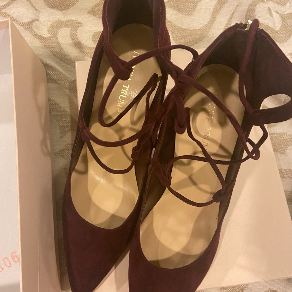 Ivanka Trump Heels - Picture 3 of 5
